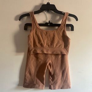 Fabletics Tan Ribbed Set
